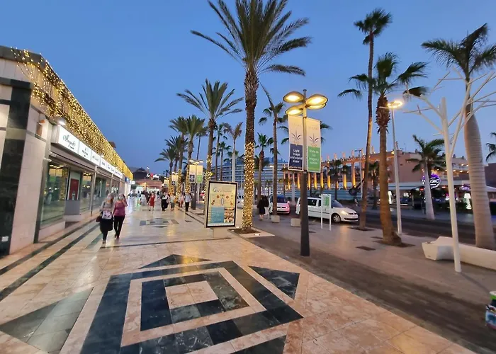 Playa Vistas 2 With Breathtaking Sea View, Only 100 M To The Sea, Heated Pool, Aircondition For A Fee, Wifi