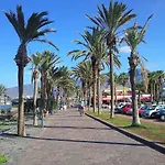 Appartamento Playa Vistas 2 With Breathtaking Sea View, Only 100 M To The Sea, Heated Pool, Aircondition For A Fee, Wifi Playa de las Americas (Tenerife)