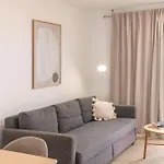 Appartamento Playa Vistas 2 With Breathtaking Sea View, Only 100 M To The Sea, Heated Pool, Aircondition For A Fee, Wifi Playa de las Americas (Tenerife)