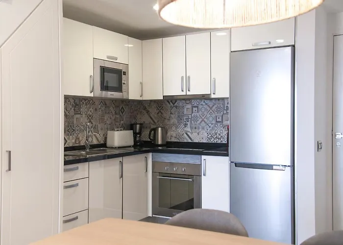 Playa Vistas 2 With Breathtaking Sea View, Only 100 M To The Sea, Heated Pool, Aircondition For A Fee, Wifi * Плайя-де-лас-Амерікас