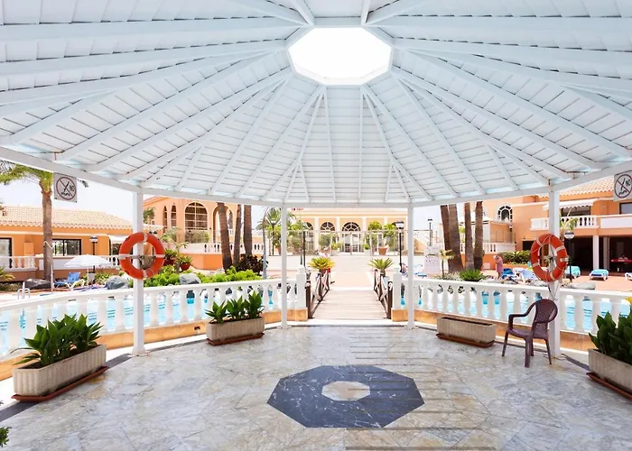 Apartmán Playa Vistas 2 With Breathtaking Sea View, Only 100 M To The Sea, Heated Pool, Aircondition For A Fee, Wifi *