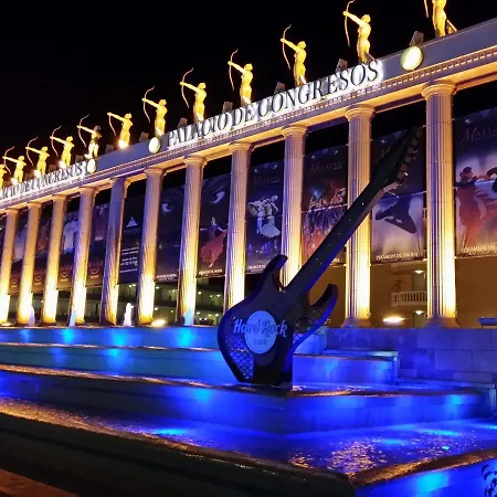 Playa Vistas 2 With Breathtaking Sea View, Only 100 M To The Sea, Heated Pool, Aircondition For A Fee, Wifi דירה