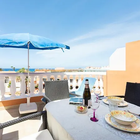 Playa Vistas 2 With Breathtaking Sea View, Only 100 M To The Sea, Heated Pool, Aircondition For A Fee, Wifi