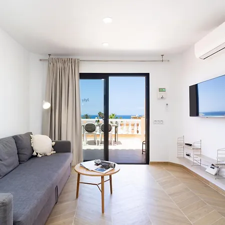 Playa Vistas 2 With Breathtaking Sea View, Only 100 M To The Sea, Heated Pool, Aircondition For A Fee, Wifi